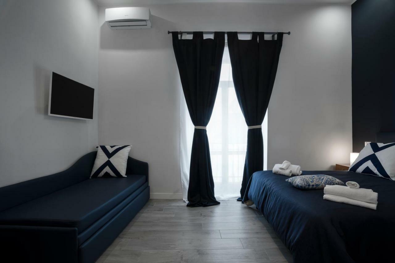 Sant'Alfonso Bed And Breakfast Napoli エクステリア 写真