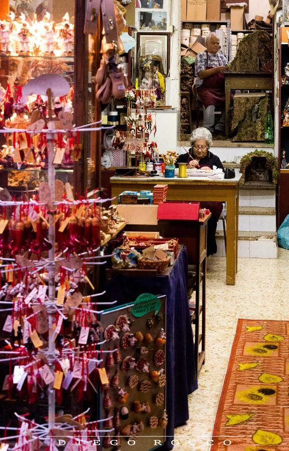 Sant'Alfonso Bed And Breakfast Napoli エクステリア 写真