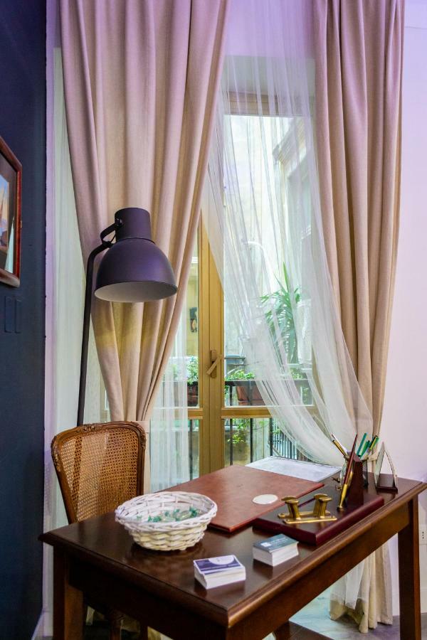 Sant'Alfonso Bed And Breakfast Napoli エクステリア 写真